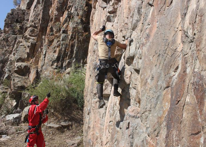 International Mountain Day: The Importance of Training Rescuers in Mountain Areas